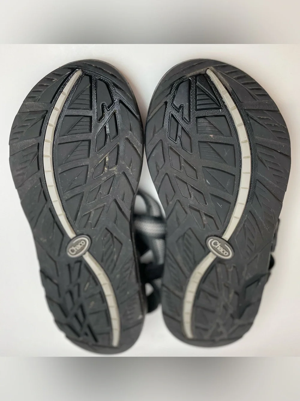 Chaco Z/Cloud Hiking Sport Sandals Black Gray Adjustable Straps Outdoor Sz 11